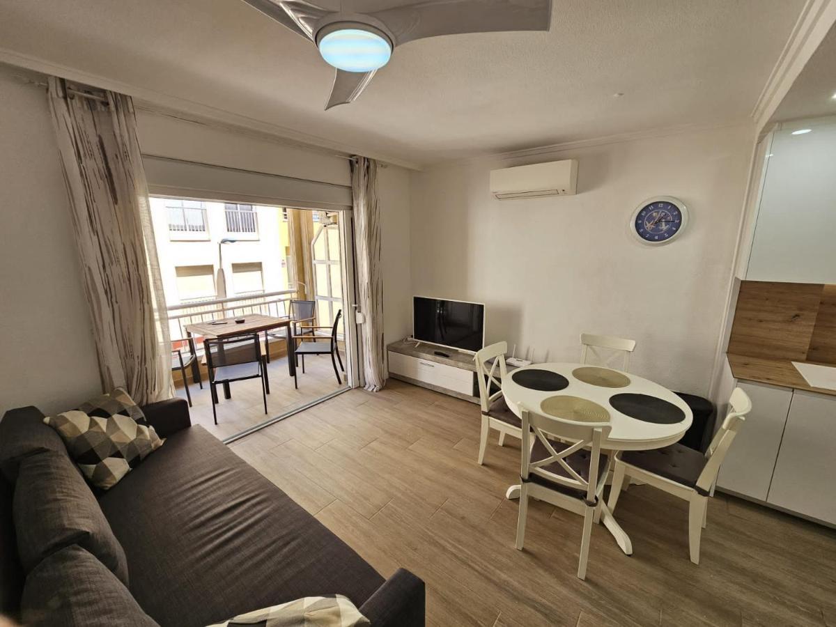 Hda Apartment 2. Torrevieja Exterior foto